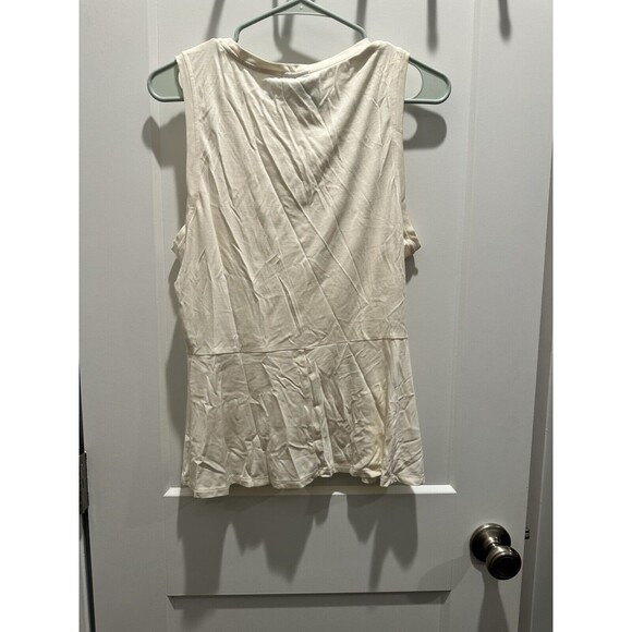 Sweaty Betty White Twist Front Tank Top - Picture 4 of 4
